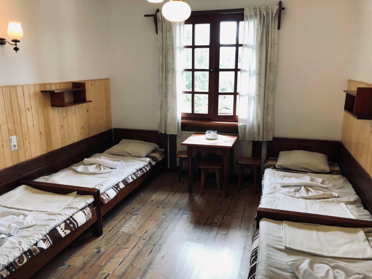 Gosciniec Pod Smrekami Bed and Breakfast Czorsztyn Exteriör bild