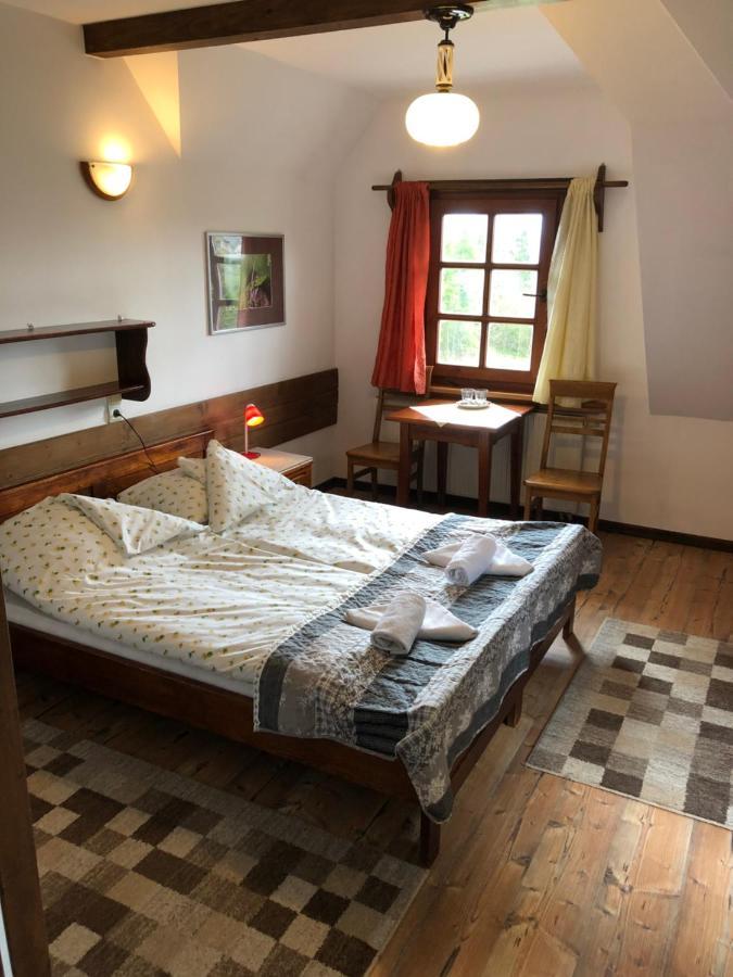 Gosciniec Pod Smrekami Bed and Breakfast Czorsztyn Exteriör bild